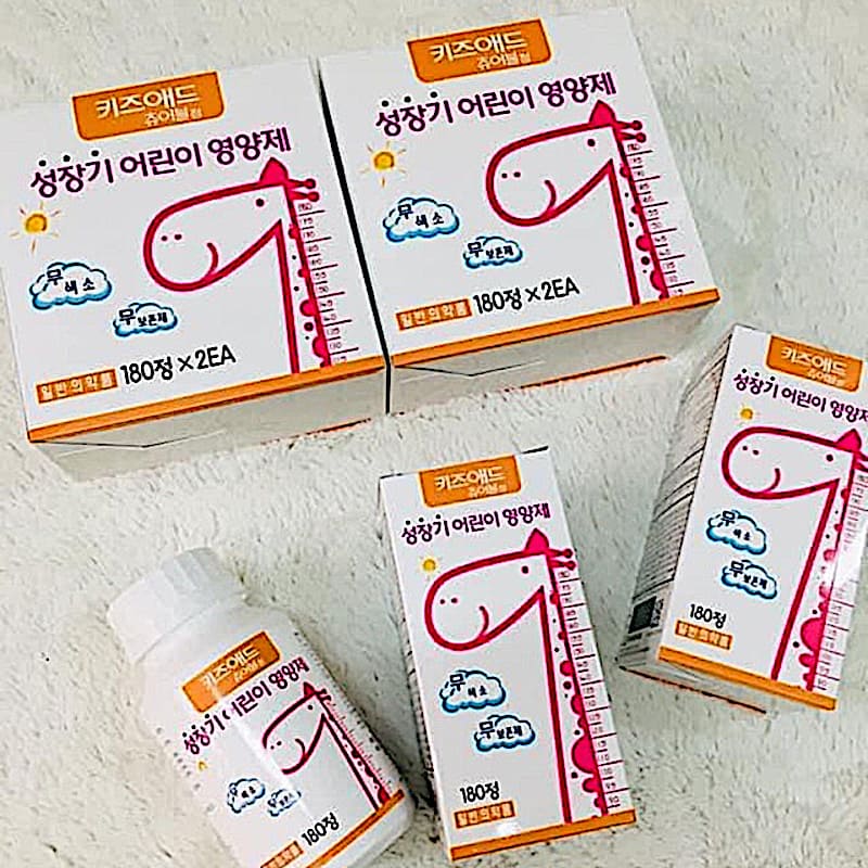 sản phẩm và hộp sản phẩm