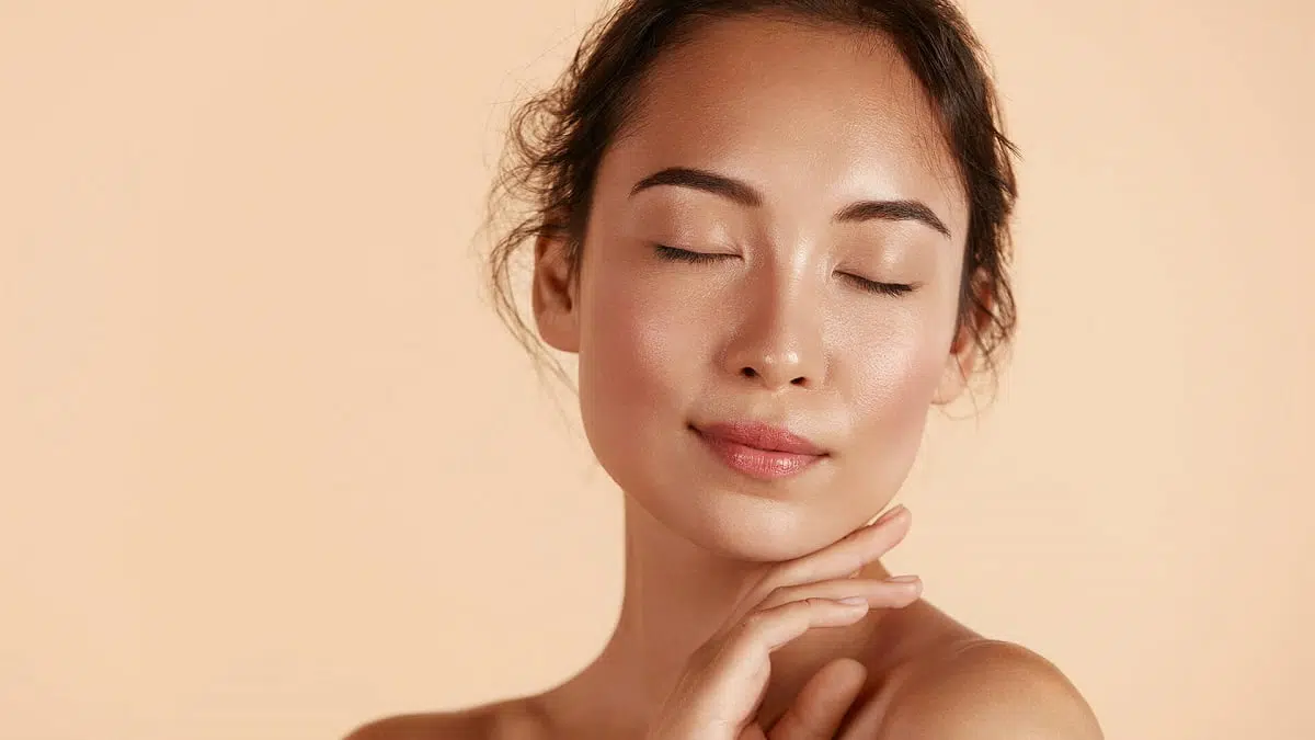 hình Làn da căng bóng trẻ trung nhờ bổ sung đủ dưỡng chất