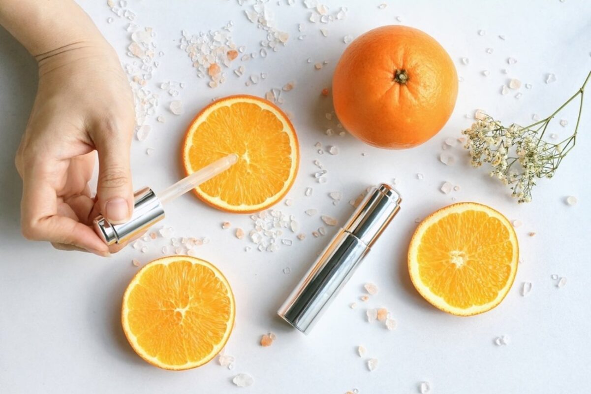 Công dụng serum vitamin C